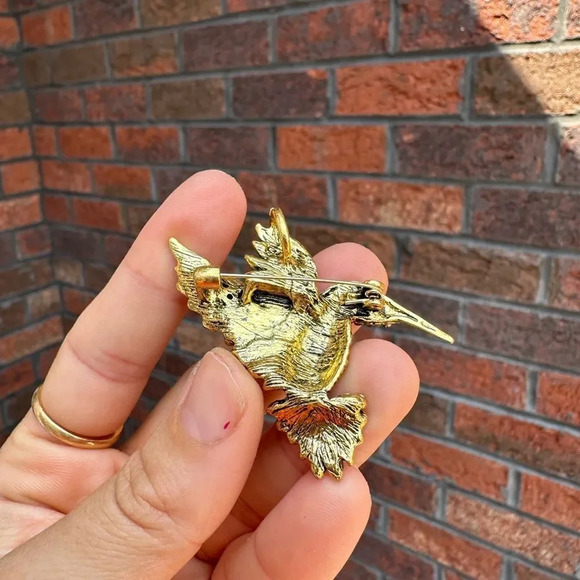 Hummingbird Pink Crystal Pin Brooch - Picture 9 of 11